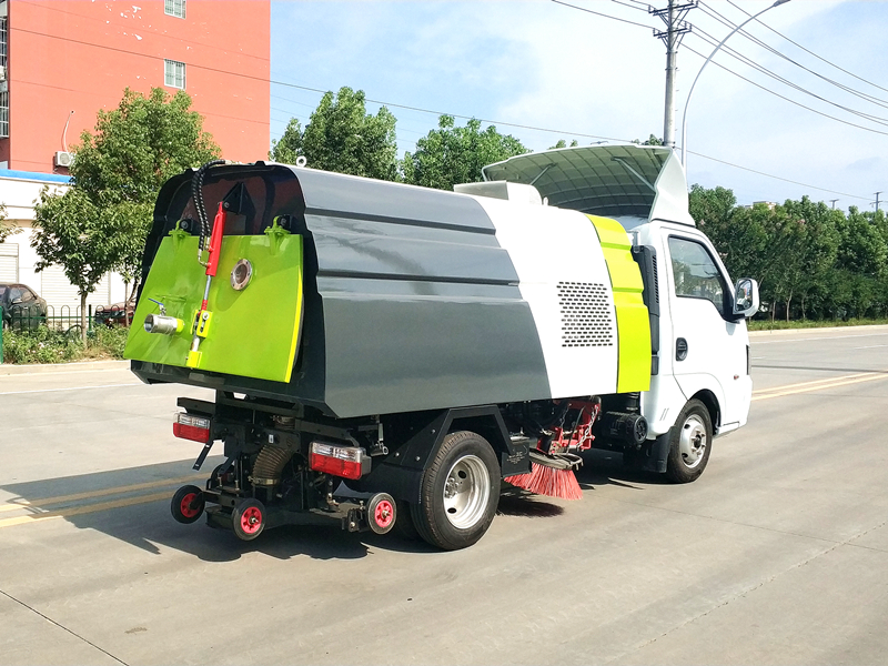 東風(fēng)途逸掃路車國(guó)VI藍(lán)牌柴油機(jī)