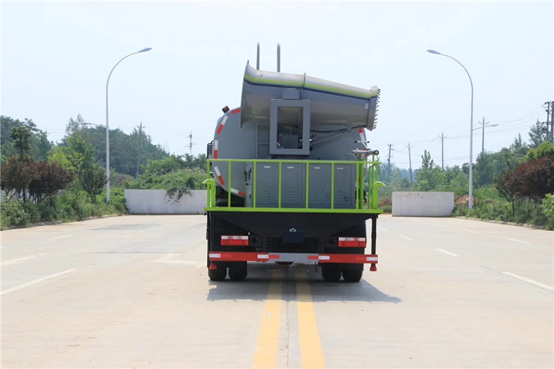 東風(fēng)D9國六10噸圓罐多功能抑塵車